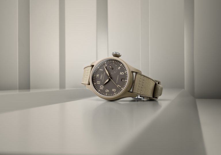 IWC萬國錶推出兩款以沙色陶瓷打造  大型飛行員 TOP GUN腕錶 「莫哈韋沙漠」特別版