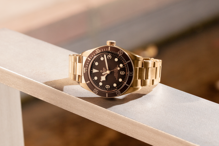 TUDOR Black Bay Fifty-Eight Bronze 首次採用青銅錶帶