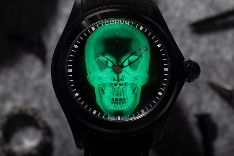 CORUM Bubble X Ray 骷髏錶 慶祝泡泡系列問世 21年