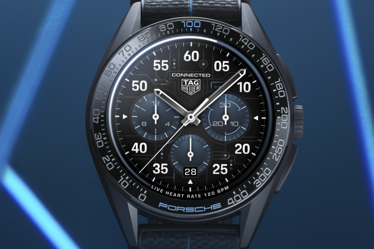 TAG Heuer Connected Calibre E4 智能腕錶保時捷特別版