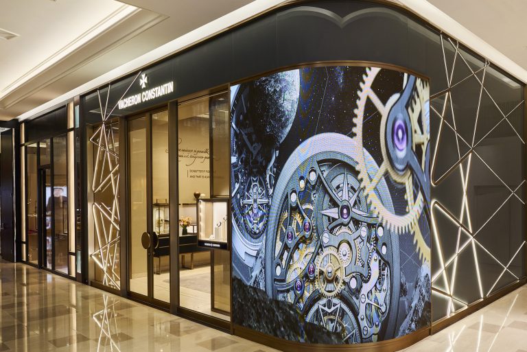 江詩丹頓專賣店 台中大遠百全新開幕 羅浮宮限量腕錶實體亮相￼