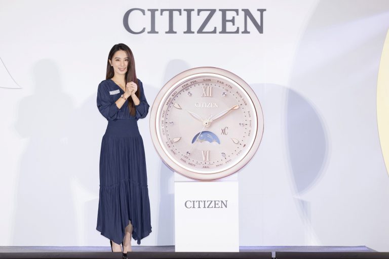 用花瓣與粉色妝點　CITIZEN xC系列「心蕊」腕錶登場