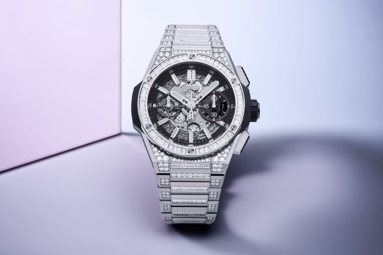 卓越隱密式鑲嵌工藝 HUBLOT BIG BANG INTEGRATED 方鑽鍊帶計時碼錶