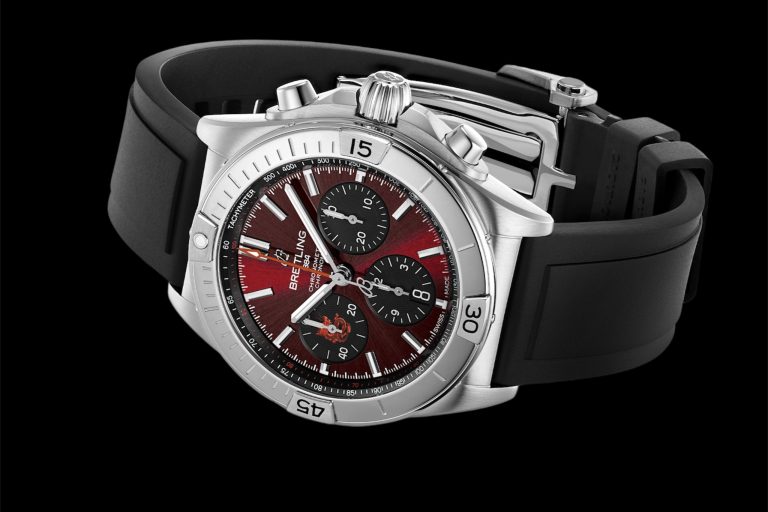 “百年”瑞龍”靈”動翱翔 BREITLING Chronomat 42 機械計時腕錶「龍年限量版」