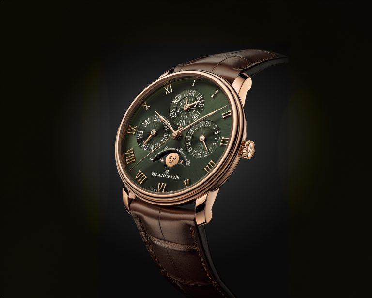 Blancpain Villeret 系列萬年曆腕錶 首次以濃綠色調呈現冷杉林之美