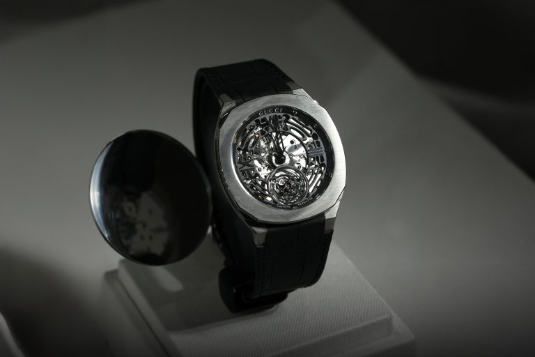 GUCCI 高級製錶巔峰 三問報時陀飛輪腕錶首次亮相！LABIRINTI GUCCI義大利迷宮花園高級珠寶暨腕錶展 超過160件精湛作品登台
