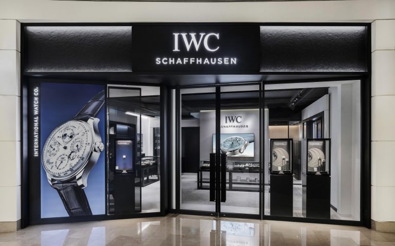 IWC 萬國錶台北101專賣店嶄新開幕 葡萄牙系列永恆曆腕錶首度在台亮相