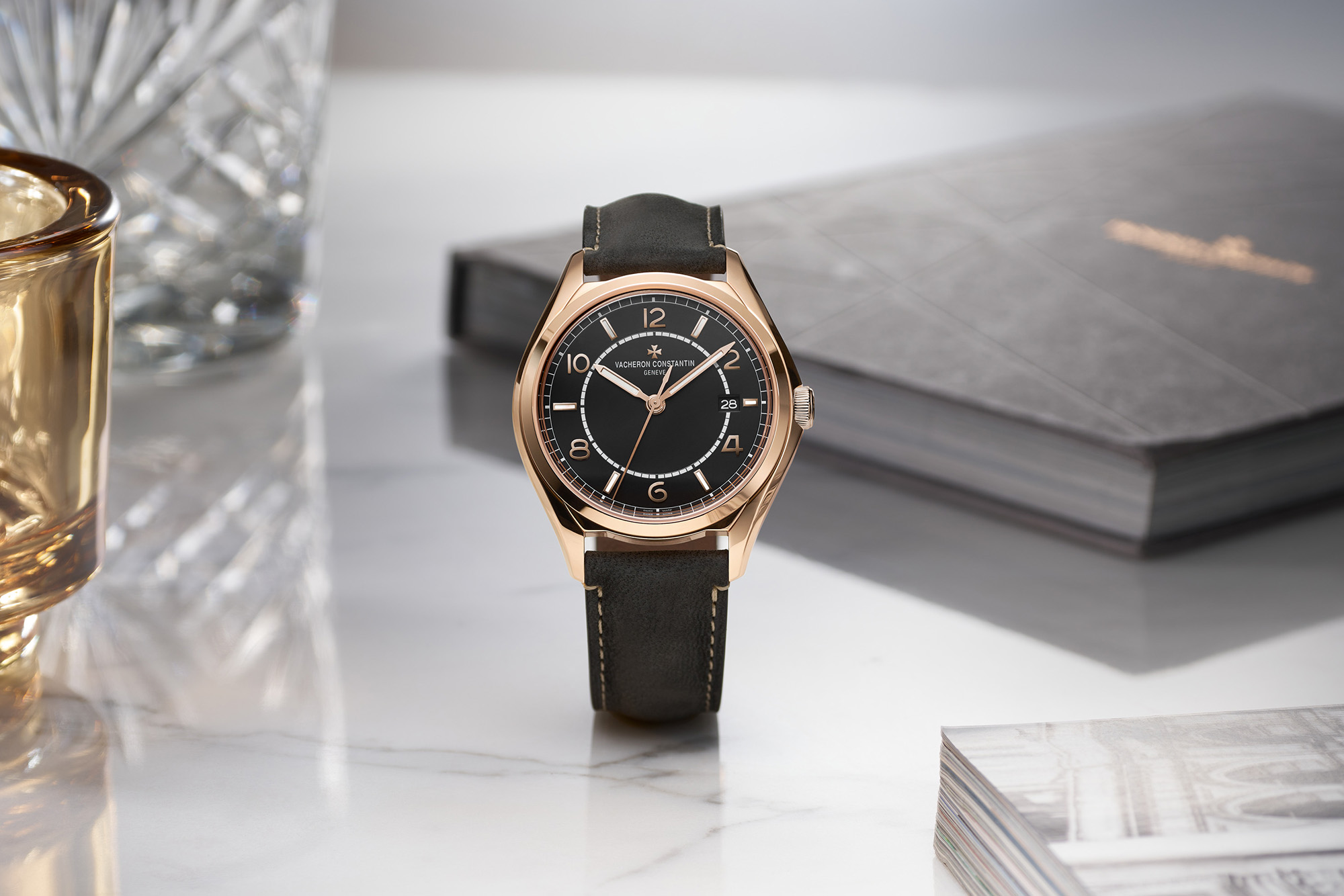 W&W Shanghai] 江詩丹頓全新Fiftysix®系列粉紅金錶殼搭配黑色