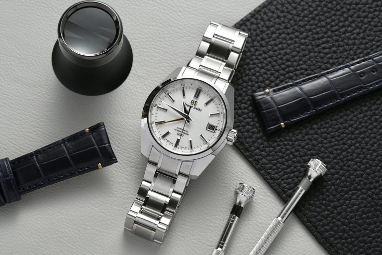 台灣精工70周年 Grand Seiko 白孔雀翎台灣限定款 攜手紙雕藝術家成若涵 打造絕美藝術