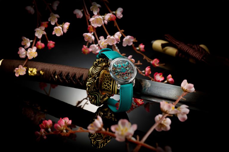 雅克德羅全新Tourbillon Skelet Saphir – Bushidô鏤空藍寶石陀飛輪腕錶 全球限量一枚
