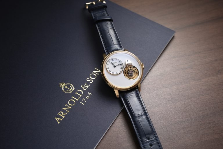 恆定動力，超越時光 Arnold & Son Constant Force Tourbillon 11 致敬大師間的製錶傳承