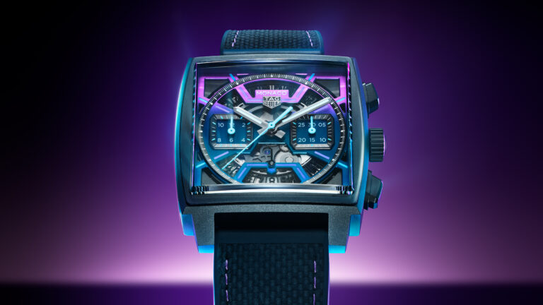 當夜幕降臨 比賽開始 TAG Heuer 鏤空計時腕錶 電光紫限量版