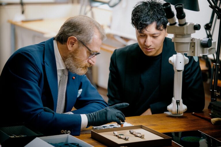 極致微型工藝與義式美學的交匯寶格麗 2026 LVMH 鐘錶週大作，展現機械與珠寶的雙重魅力