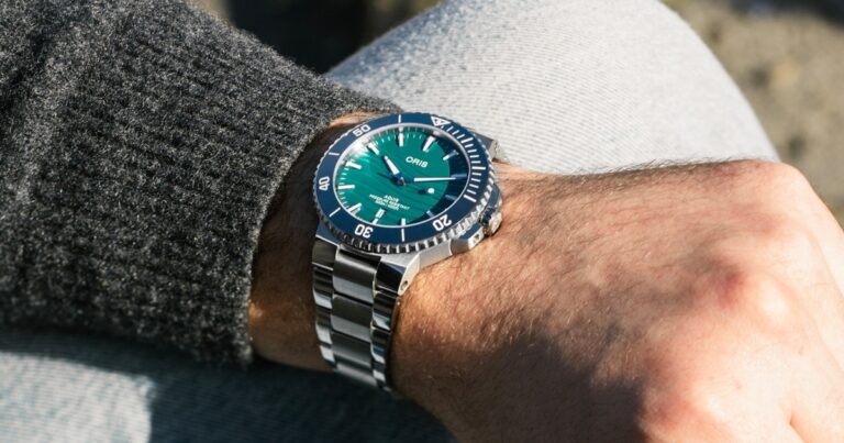 守護長江的微笑天使：Oris Aquis 長江江豚限量腕錶，將保育轉化為腕間的永續承諾
