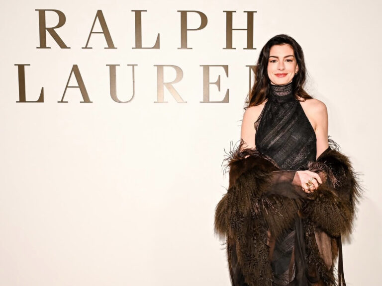 紐約時裝週最美風景！安·海瑟薇演繹寶格麗珠寶，閃耀極致女神光芒