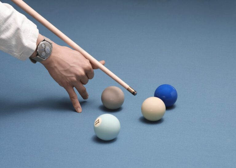 淬煉當代的計時新境Ressence TYPE 11 與自製機芯的深度整合